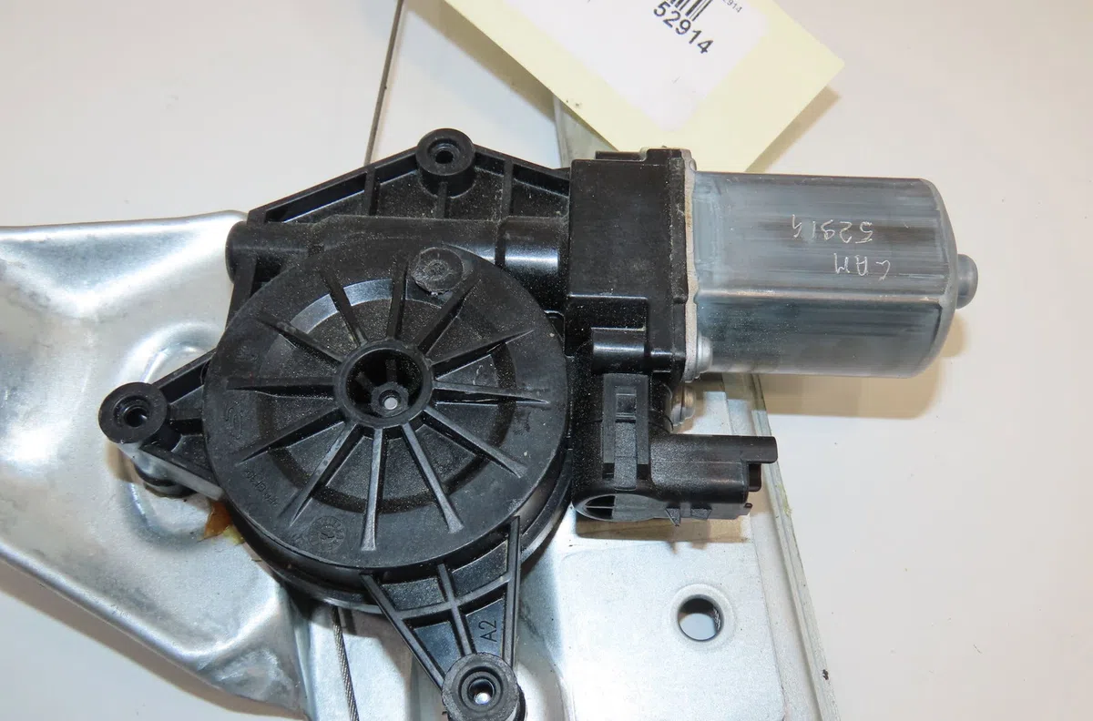 Mecanisme  moteur lève-glace avant droit Dacia DUSTER (HM_) 1.3 tce 150 (hmm3) (2019) occasion