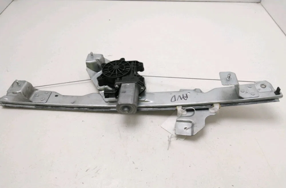 Mecanisme  moteur lève-glace avant droit Dacia DUSTER (HS_) 1.5 dci (2010-2018) occasion