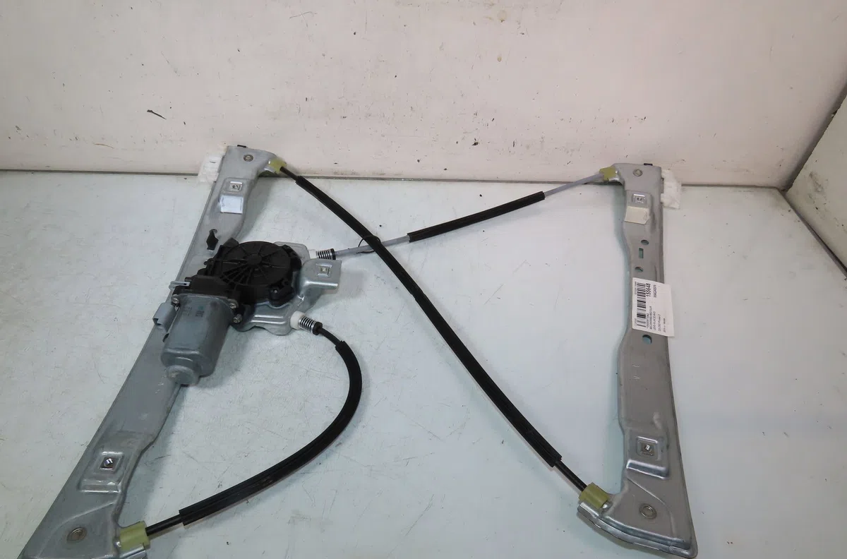 Mecanisme  moteur lève-glace avant droit Ds DS 3 (SA_) 1.2 thp 110 - puretech 110 (sahnps) (2015-2019) occasion