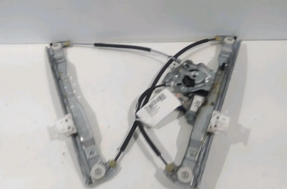 Mecanisme  moteur lève-glace avant droit Ds DS 3 (SA_) 1.6 bluehdi 100 (2015-2019) occasion