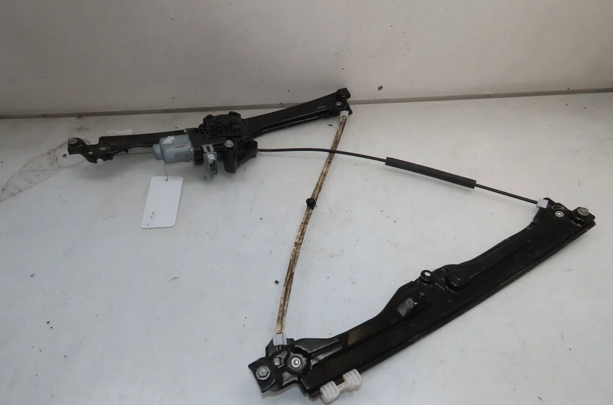Mecanisme  moteur lève-glace avant droit Ds DS 5 (KF_) 2.0 bluehdi 180 (2015-2018) occasion