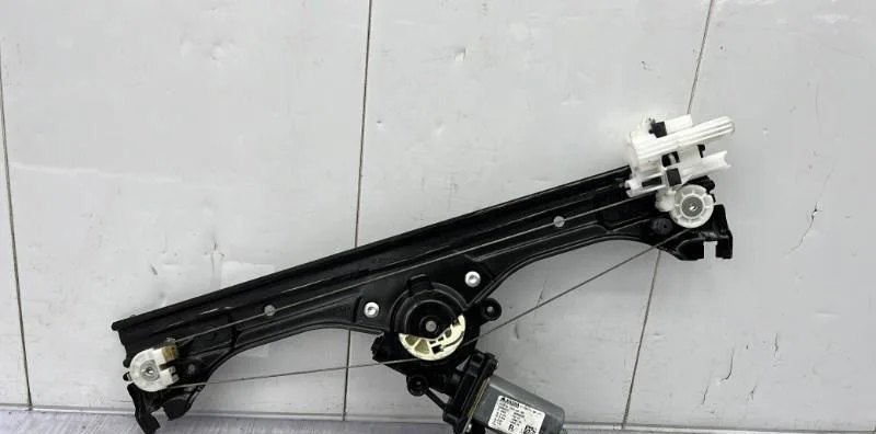 Mecanisme moteur lève-glace avant droit FIAT 500 2 PHASE 2 occasion