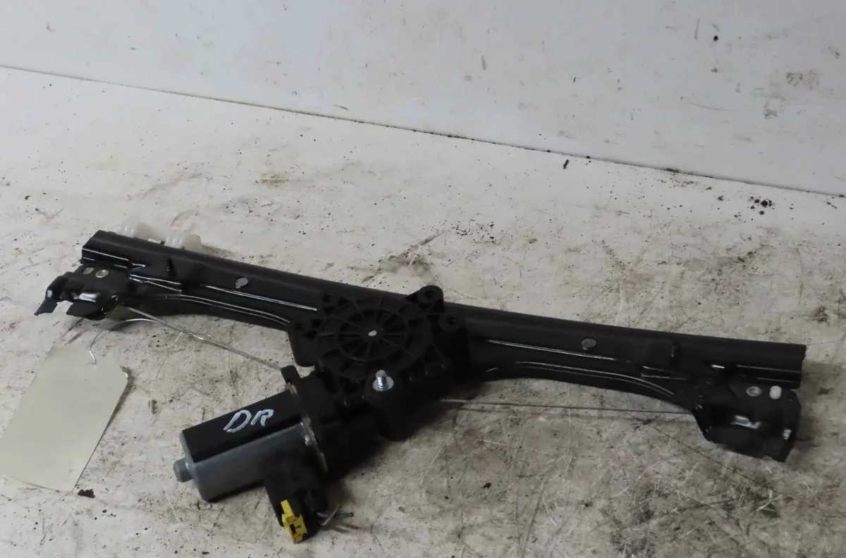 Mecanisme moteur lève-glace avant droit FIAT 500 II occasion