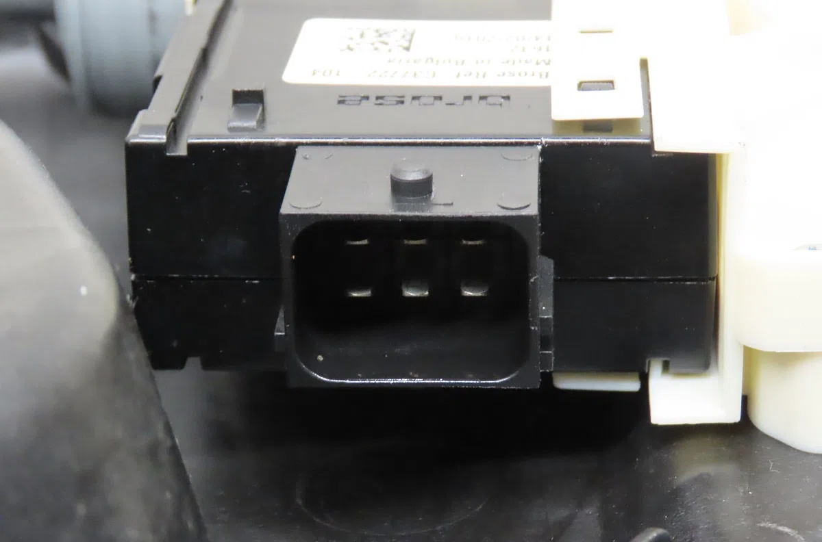 Mecanisme  moteur lève-glace avant droit Fiat 500X (334_) 1.6 d multijet (334axa1b, 334axa11) (2014) occasion