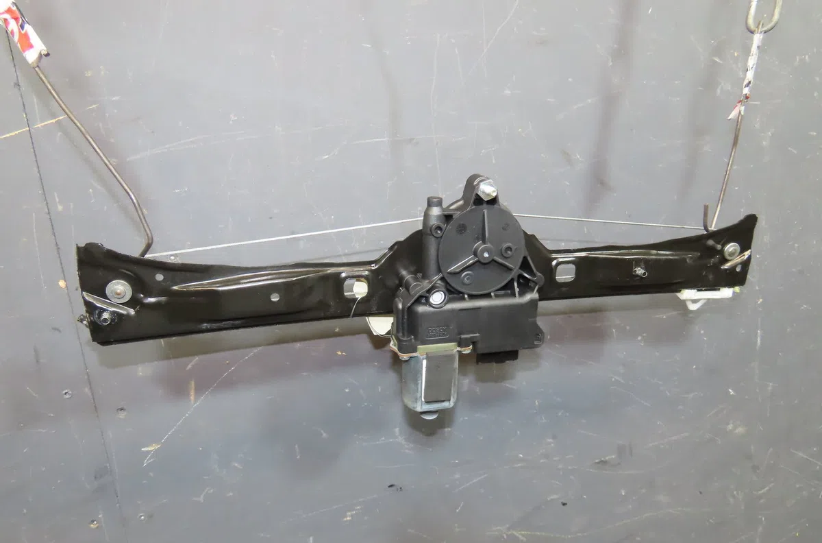 Mecanisme  moteur lève-glace avant droit Fiat FIORINO Camionnette-Monospace (225_) 1.3 d multijet (225bxd1a, 225bxb1a, 2
