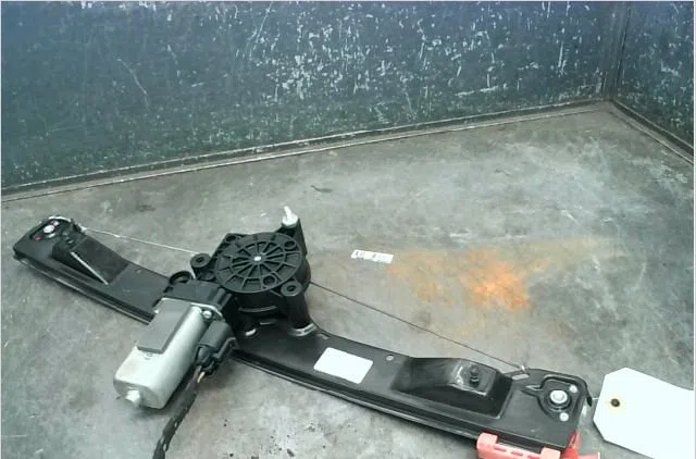 Mecanisme  moteur lève-glace avant droit Fiat GRANDE PUNTO (199_) 1.4 (199axb11, 199axb1a, 199bxb1a, 199axl1a) (2005-201
