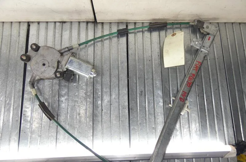 Mecanisme moteur lève-glace avant droit FIAT PUNTO 1 PHASE 1 occasion