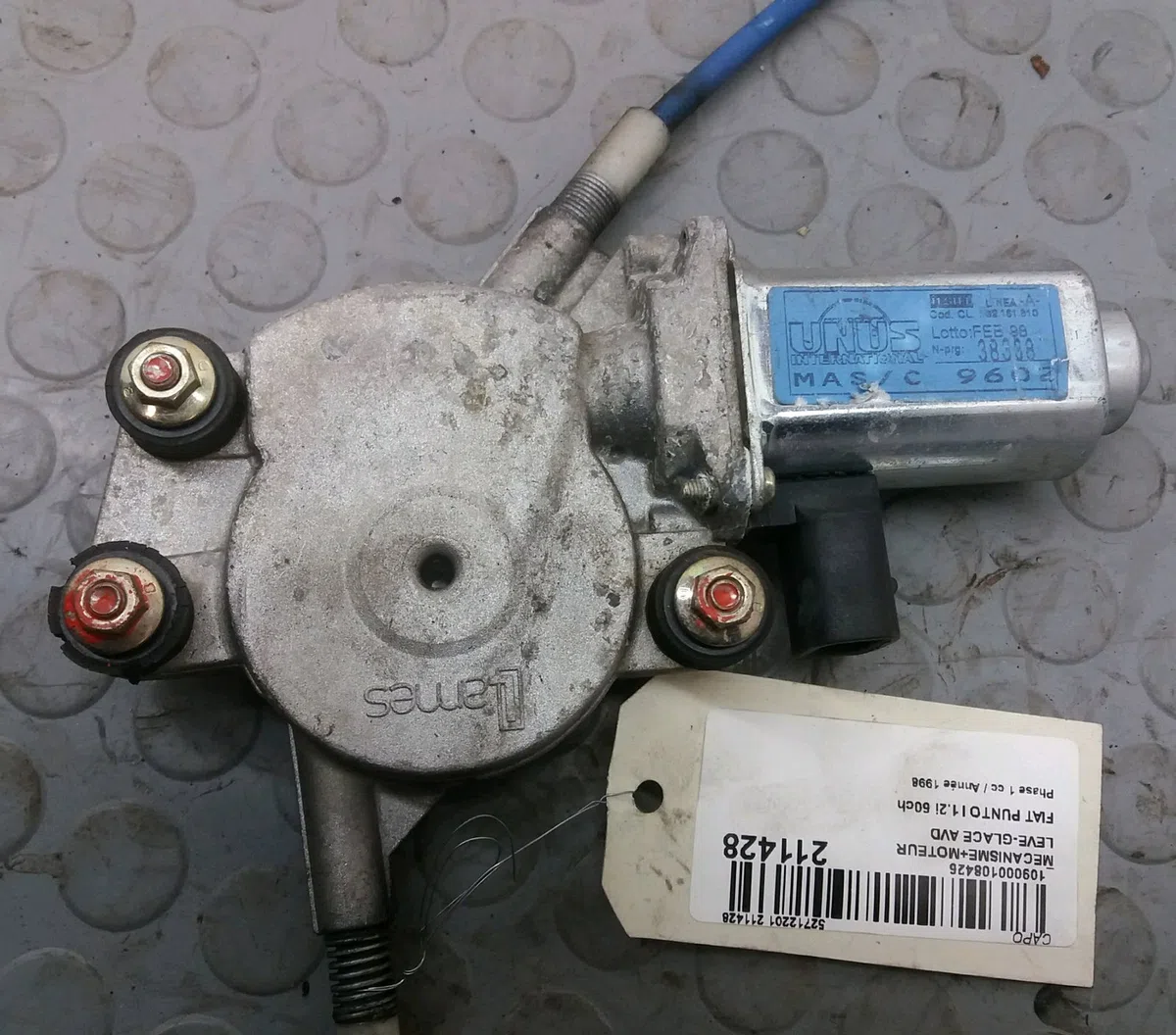 Mecanisme  moteur lève-glace avant droit Fiat PUNTO (176_) 60 1.2 (176ap, 176ar, 176aq, 176bb) (1993-1999) occasion