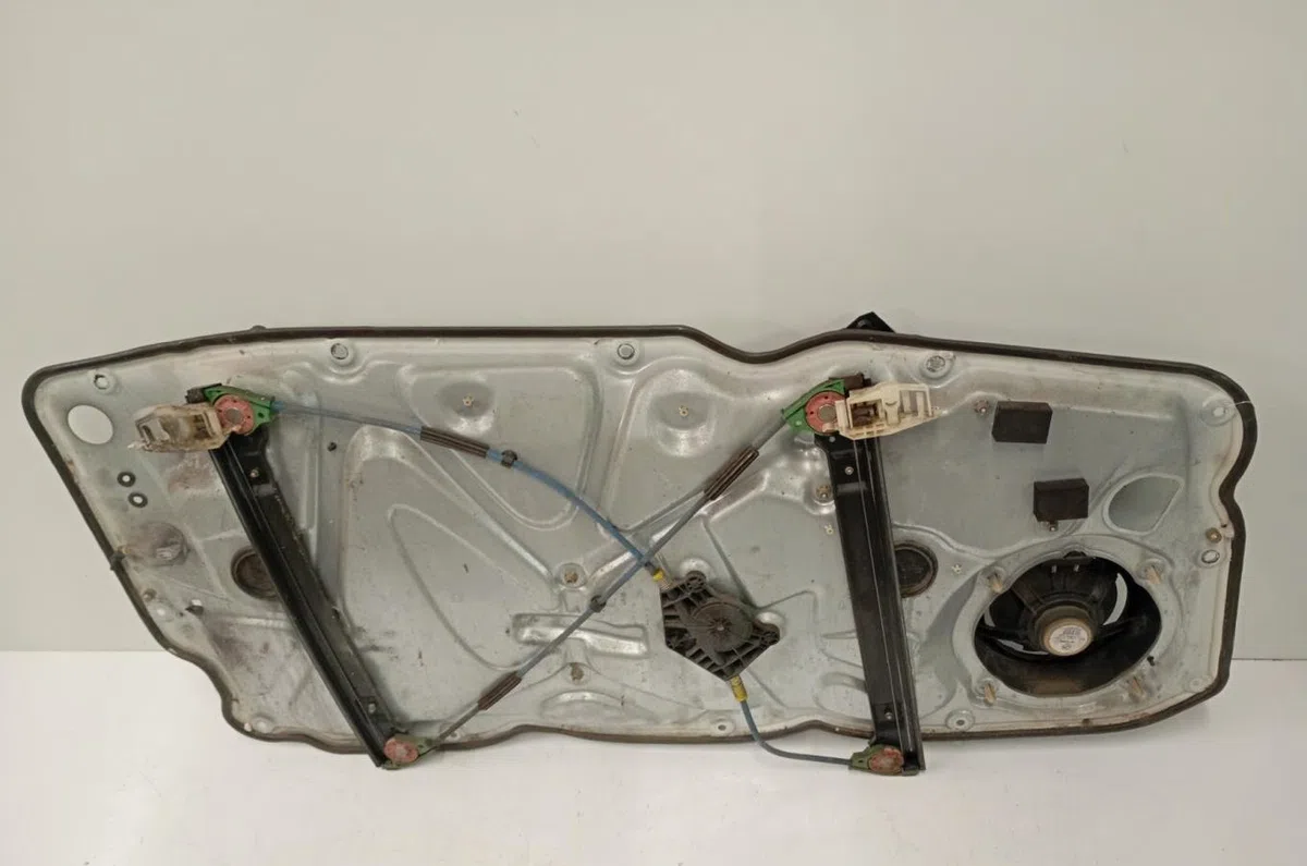 Mecanisme  moteur lève-glace avant droit Fiat STILO (192_) 1.6 16v (192_xb1a) (2001-2006) occasion