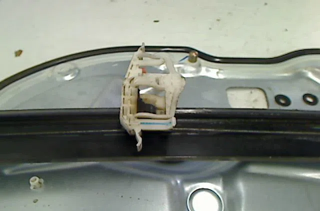 Mecanisme  moteur lève-glace avant droit FIAT STILO occasion
