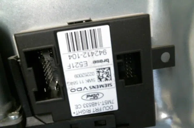 Mecanisme  moteur lève-glace avant droit Ford C-MAX (DM2) 2.0 tdci (2007-2010) occasion