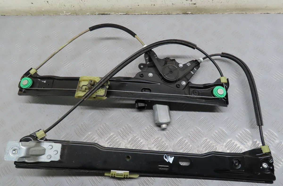 Mecanisme  moteur lève-glace avant droit Ford C-MAX II (DXA-CB7, DXA-CEU) 1.6 tdci (2010-2019) 5 portes occasion