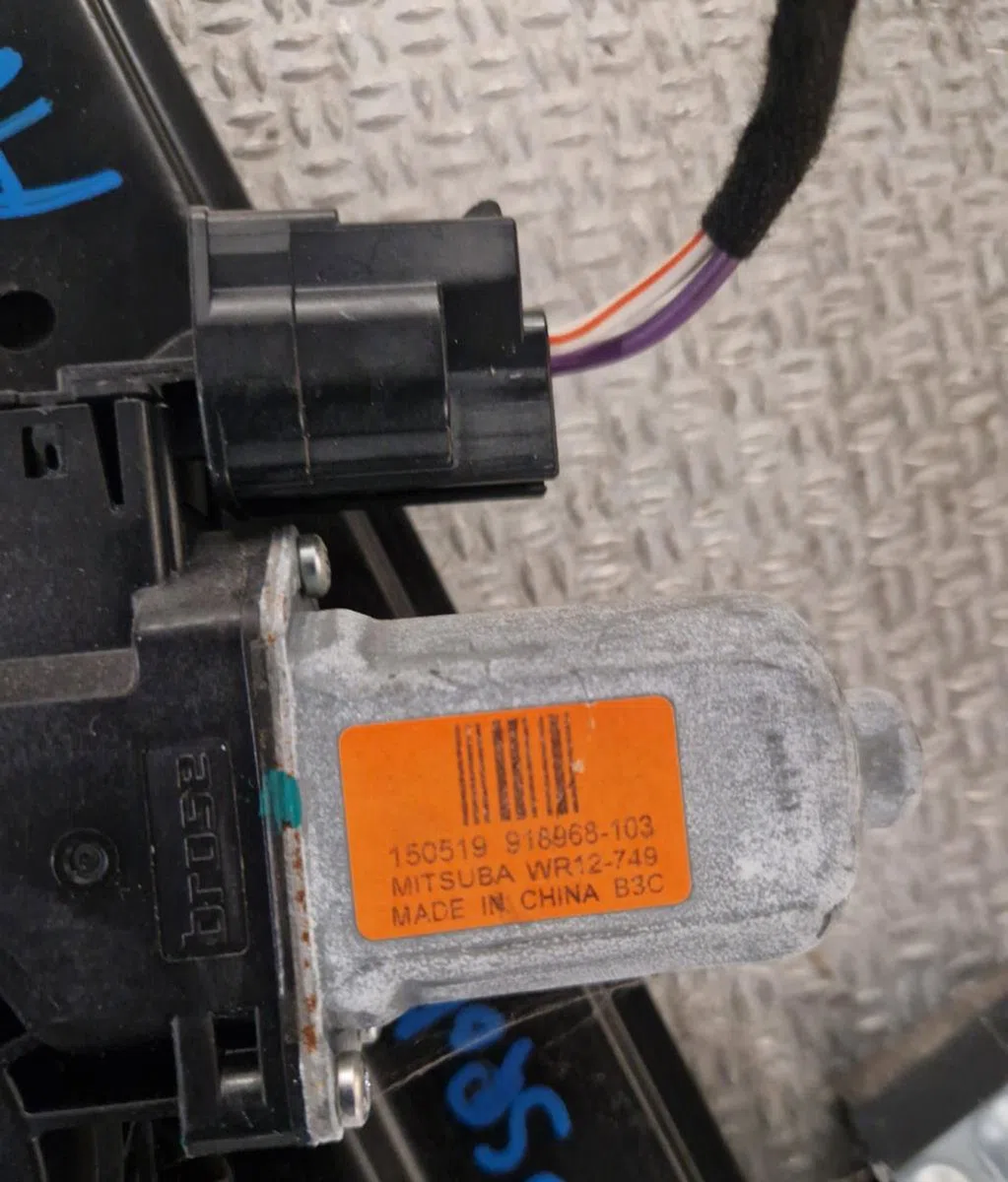 Mecanisme  moteur lève-glace avant droit Ford ECOSPORT 1.5 ecoblue tdci (2015) occasion