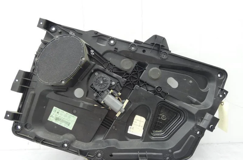 Mecanisme moteur lève-glace avant droit FORD FIESTA 5 PHASE 1 occasion