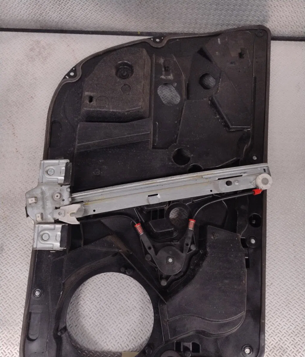 Mecanisme  moteur lève-glace avant droit FORD FIESTA 6  FIESTA 6 PHASE 1 occasion