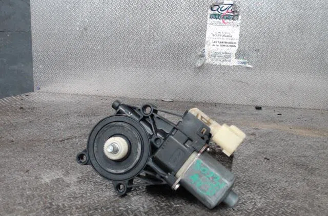 Mecanisme  moteur lève-glace avant droit FORD FIESTA 6  FIESTA 6 PHASE 2 occasion
