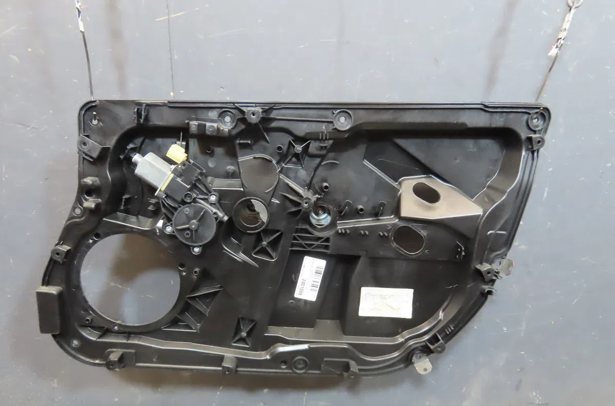 Mecanisme  moteur lève-glace avant droit Ford FIESTA VI (CB1, CCN) 1.4 tdci (2010-2012) 3 portes occasion