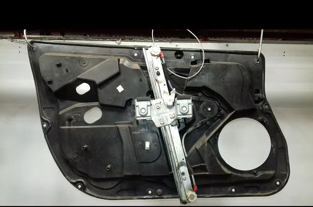 Mecanisme  moteur lève-glace avant droit Ford FIESTA VI (CB1, CCN) 1.5 tdci (2012-2017) occasion