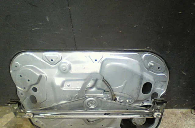 Mecanisme  moteur lève-glace avant droit Ford FOCUS II (DA_, HCP, DP) 1.6 tdci (2004-2012) occasion