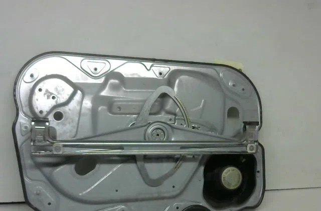 Mecanisme  moteur lève-glace avant droit Ford FOCUS II (DA_, HCP, DP) 1.6 ti (2004-2012) occasion