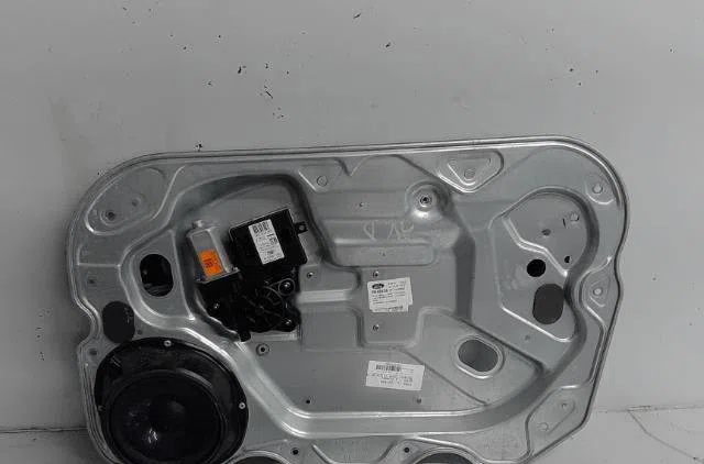 Mecanisme  moteur lève-glace avant droit Ford KUGA I 2.0 tdci 4x4 (2008-2012) occasion