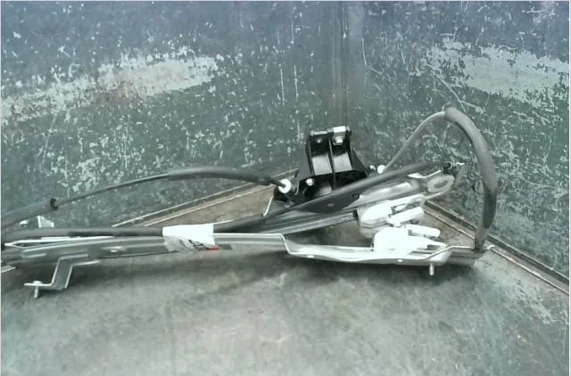 Mecanisme  moteur lève-glace avant droit Ford KUGA II (DM2) 1.5 tdci (2016-2019) occasion