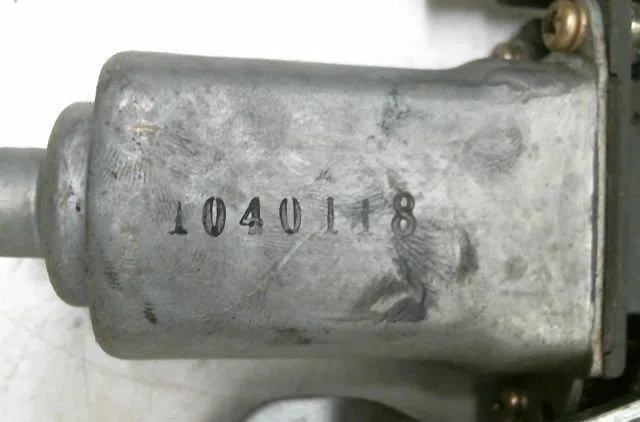 Mecanisme  moteur lève-glace avant droit GM DAEWOO KALOS occasion
