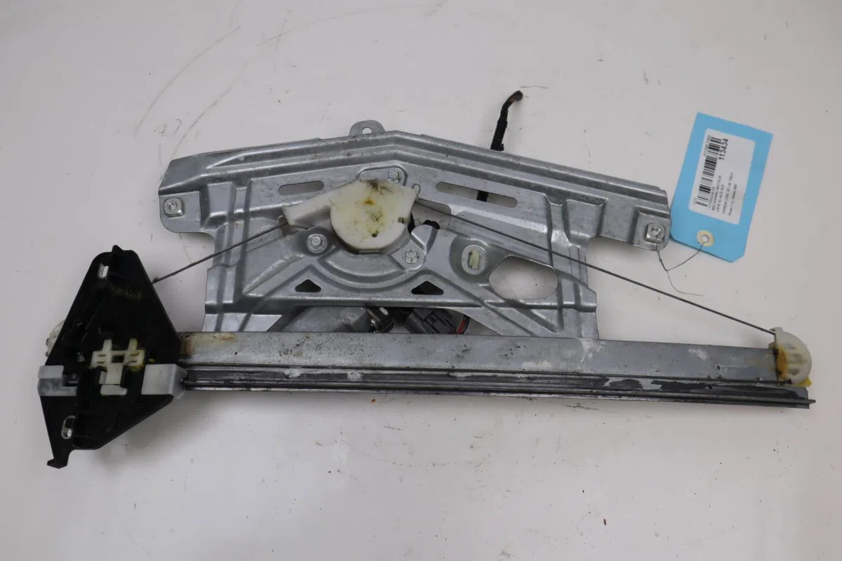 Mecanisme  moteur lève-glace avant droit Honda CIVIC VIII Hatchback (FN, FK) 1.8 (fn1, fk2) (2005) occasion