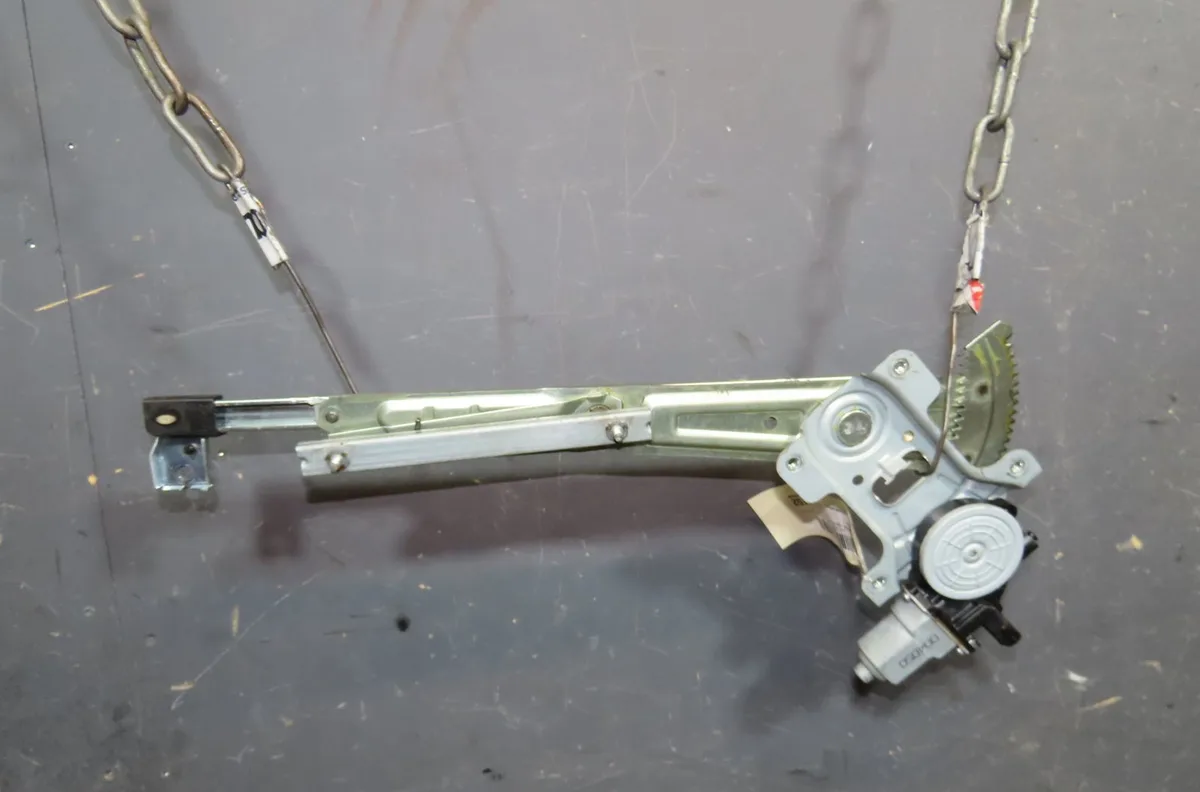 Mecanisme  moteur lève-glace avant droit HONDA CR-Z occasion