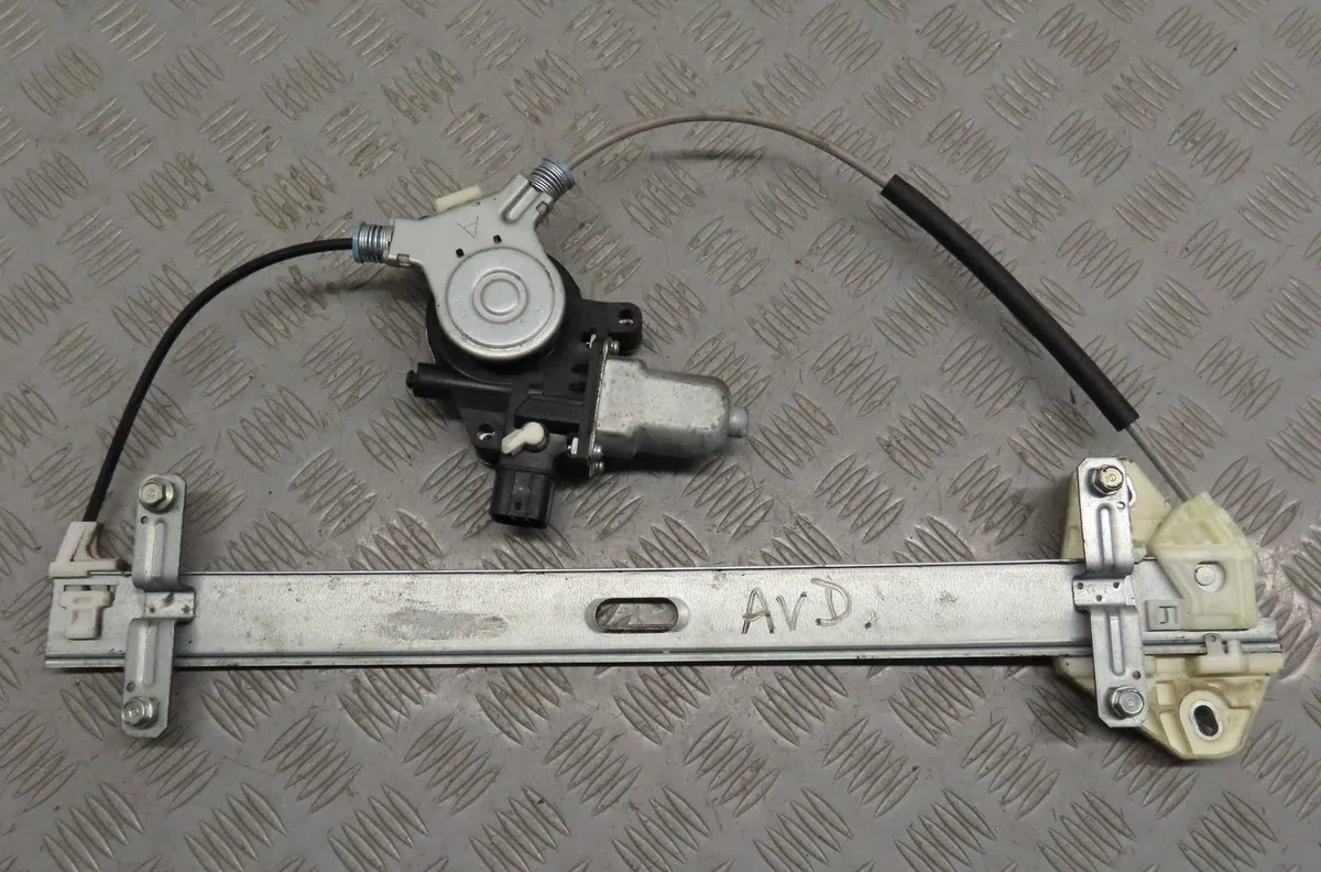 Mecanisme  moteur lève-glace avant droit Honda FR-V (BE) 2.2 i ctdi (be5) (2005) 5 portes occasion
