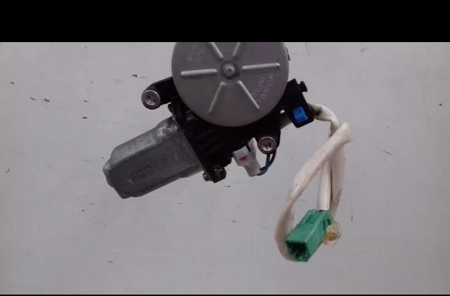 Mecanisme  moteur lève-glace avant droit Honda JAZZ II (GD_, GE3, GE2) 1.3 idsi (gd1) (2002-2008) occasion