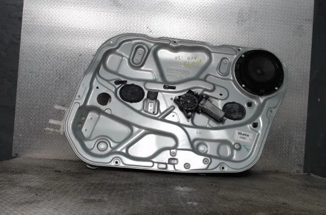Mecanisme moteur lève-glace avant droit HYUNDAI I 30 1 PHASE 1 occasion
