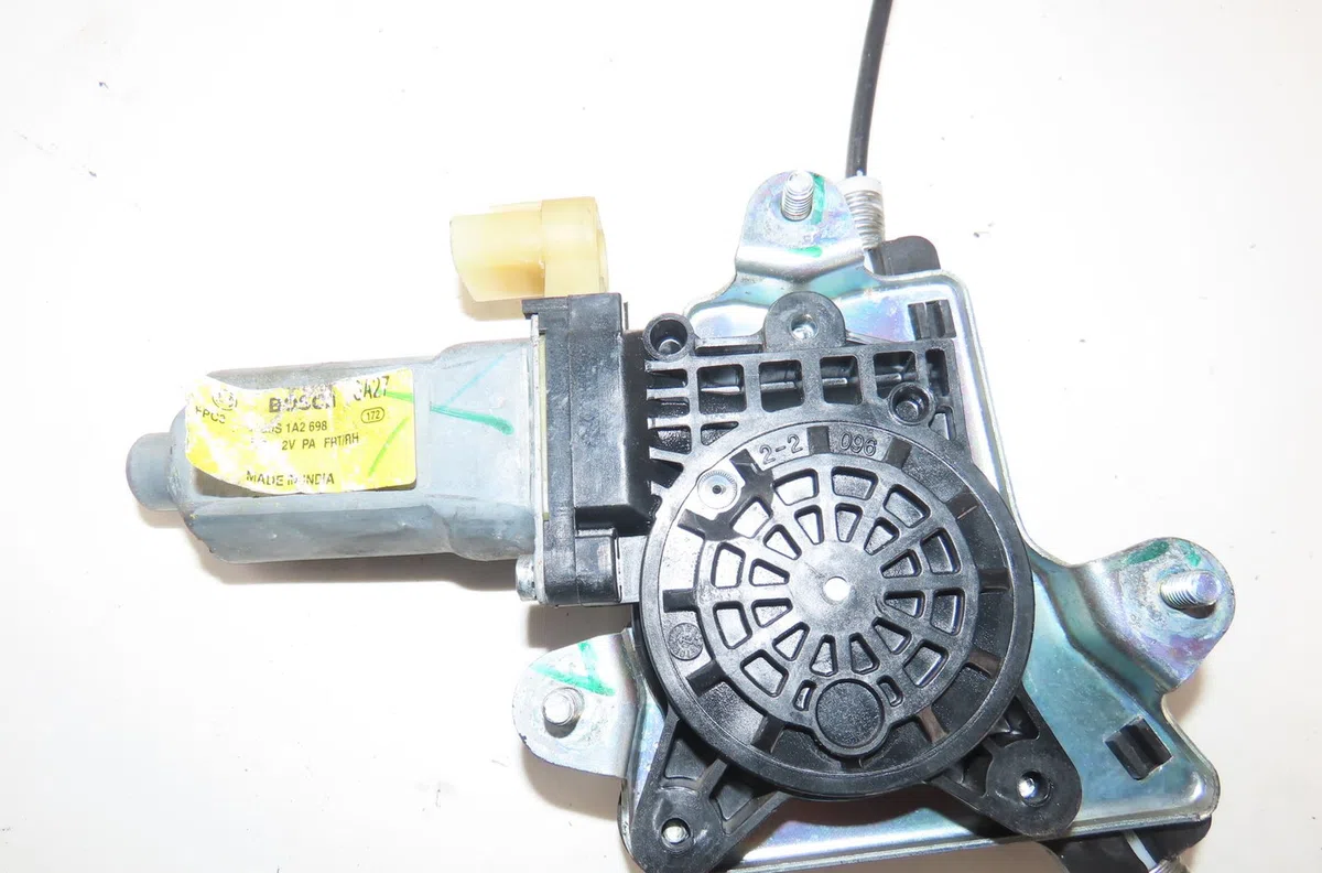 Mecanisme  moteur lève-glace avant droit Hyundai I10 I (PA) 1.2 (2011-2013) occasion