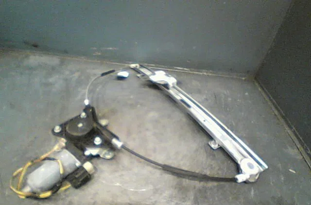 Mecanisme  moteur lève-glace avant droit Hyundai I10 I (PA) 1.2 (2011-2013) occasion