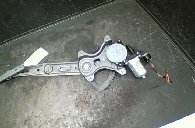 Mecanisme  moteur lève-glace avant droit Hyundai I20 I (PB, PBT) 1.4 crdi (2008-2015) occasion