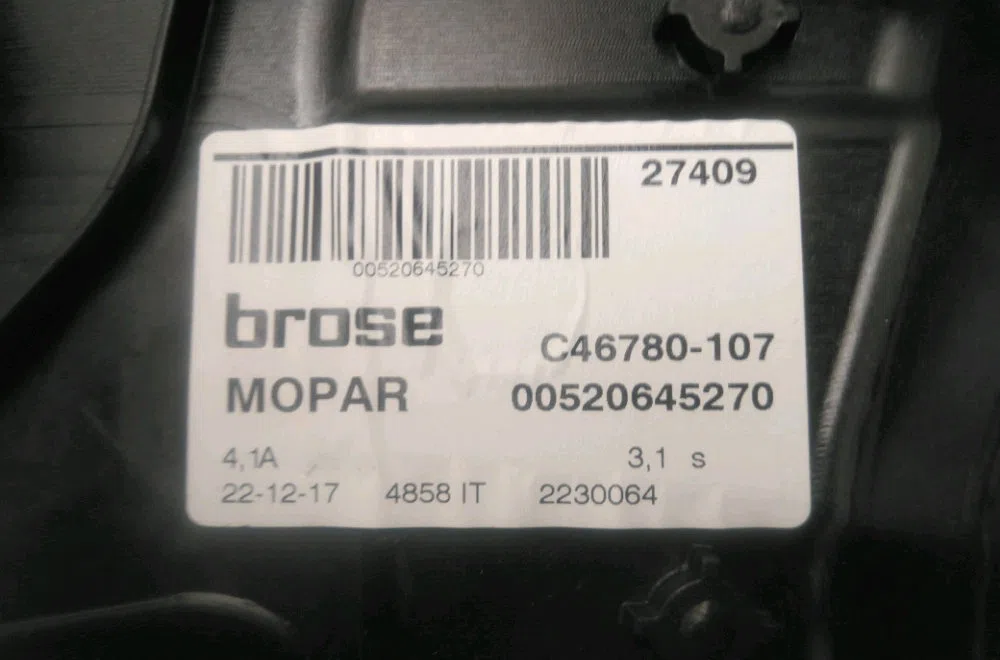 Mecanisme  moteur lève-glace avant droit Jeep RENEGADE SUV (BU, B1, BV) 1.6 crd (2014) occasion