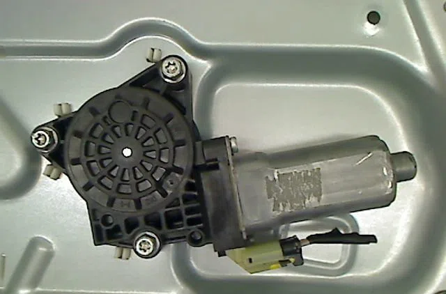 Mecanisme  moteur lève-glace avant droit Kia CARENS III Monospace (UN) 2.0 crdi 140 (2006) occasion
