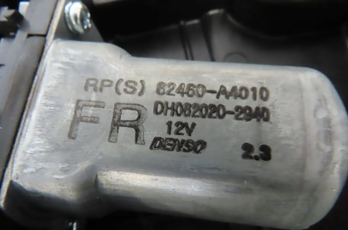 Mecanisme  moteur lève-glace avant droit Kia CARENS IV 1.7 crdi (2013) occasion