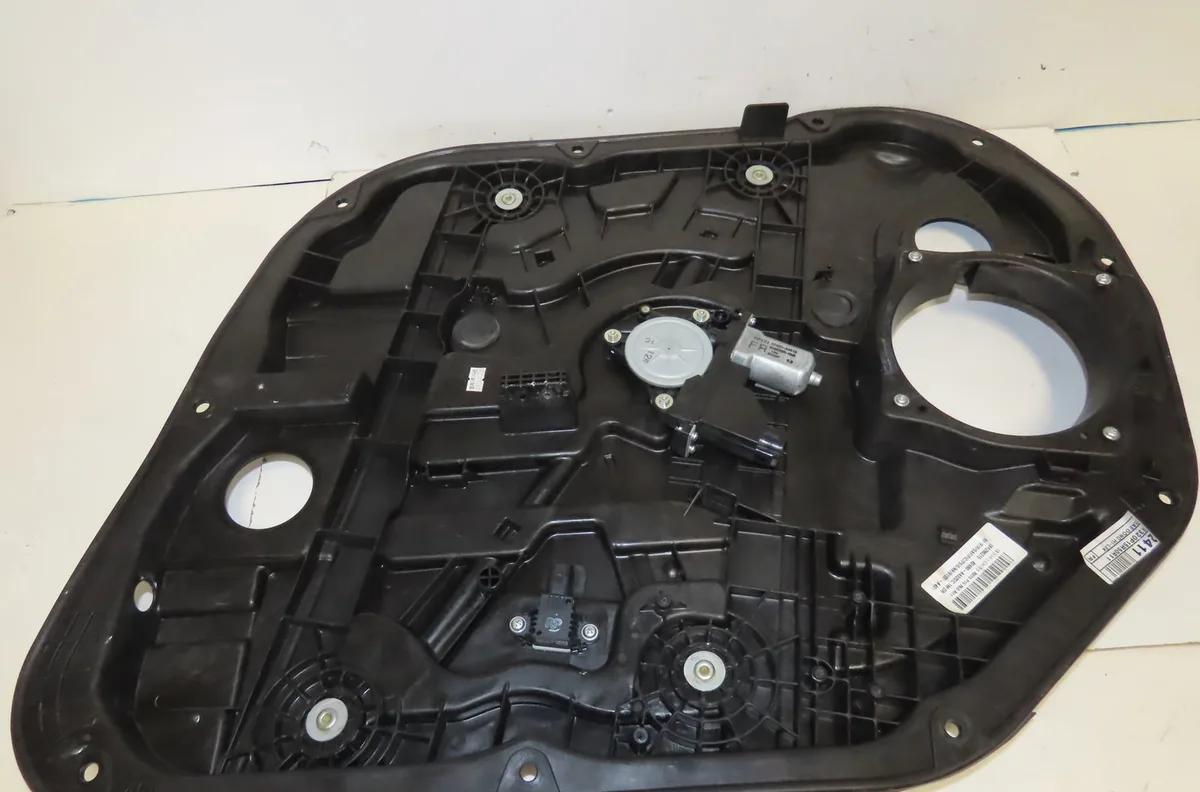 Mecanisme  moteur lève-glace avant droit Kia CARENS IV 1.7 crdi (2013) occasion