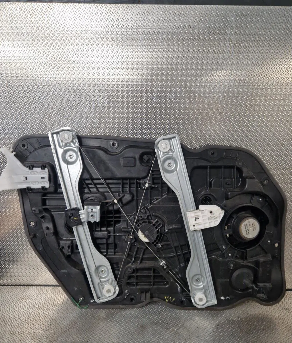 Mecanisme  moteur lève-glace avant droit KIA CEE-D 2  CEE-D 2 PHASE 2 occasion