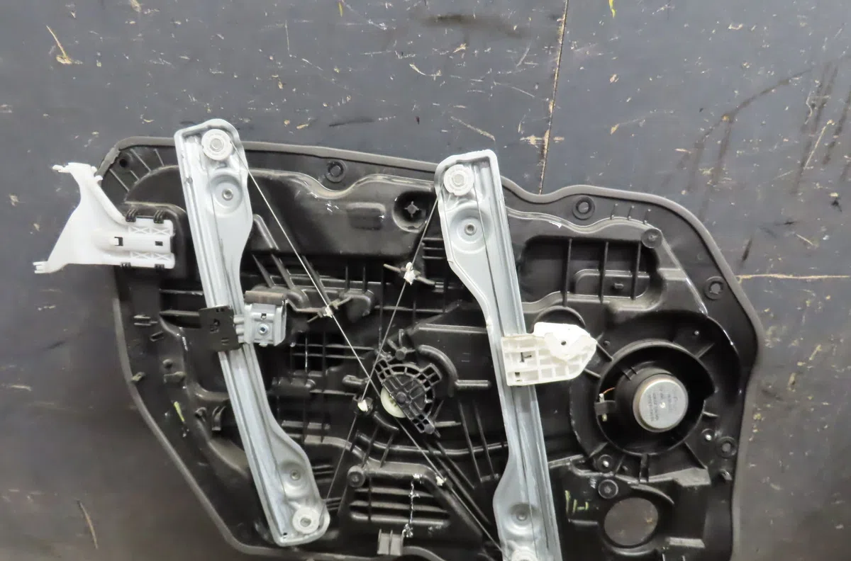 Mecanisme  moteur lève-glace avant droit Kia CEE'D (JD) 1.0 t-gdi (2015-2018) occasion