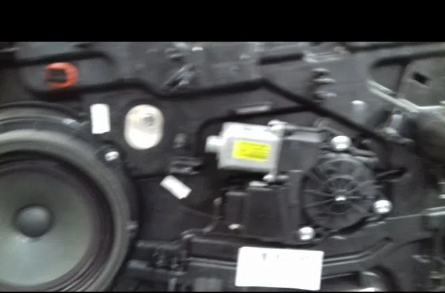 Mecanisme  moteur lève-glace avant droit Kia CEE'D (JD) 1.6 crdi 128 (2012-2018) occasion