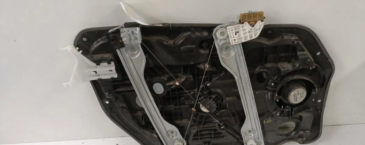 Mecanisme  moteur lève-glace avant droit Kia CEE'D Sportswagon (JD) 1.0 t-gdi (2015-2018) occasion