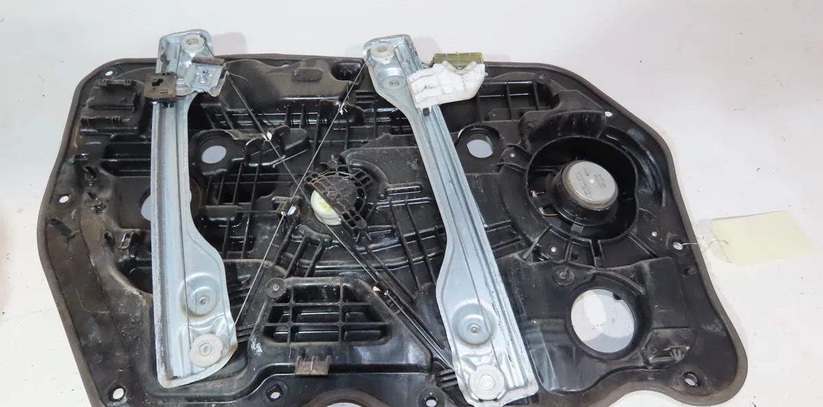 Mecanisme  moteur lève-glace avant droit Kia CEE'D Sportswagon (JD) 1.4 crdi 90 (2012-2018) occasion