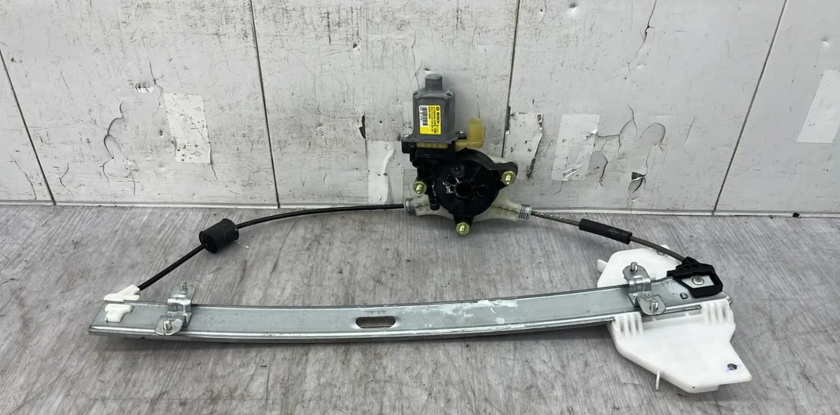 Mecanisme  moteur lève-glace avant droit KIA PICANTO 3 PHASE 1 occasion