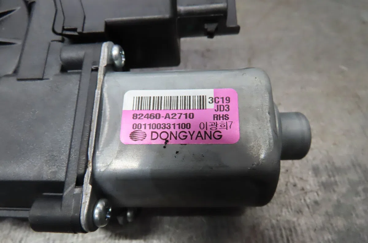 Mecanisme  moteur lève-glace avant droit Kia PRO CEE'D (JD) 1.6 crdi 128 (2013-2015) occasion