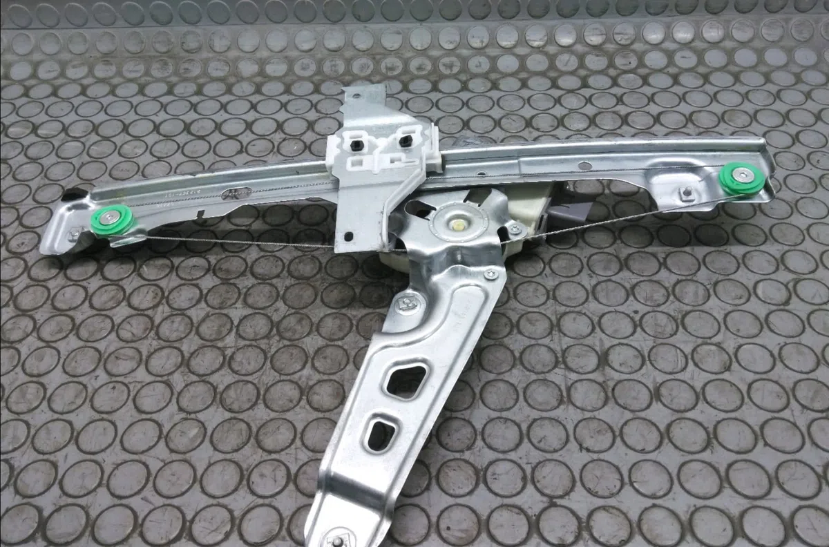 Mecanisme + moteur lève-glace avant droit KIA SOUL I 2009 occasion