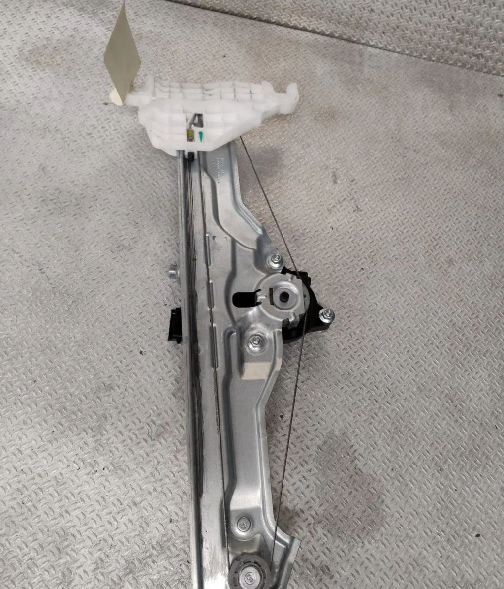 Mecanisme  moteur lève-glace avant droit KIA SPORTAGE 5  SPORTAGE 5 occasion