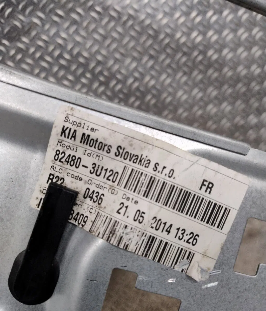 Mecanisme  moteur lève-glace avant droit Kia SPORTAGE III (SL) 1.7 crdi (2010) occasion