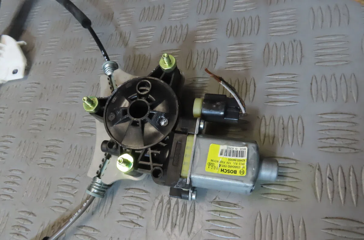 Mecanisme  moteur lève-glace avant droit Kia STONIC (YB) 1.0 t-gdi (2017) occasion